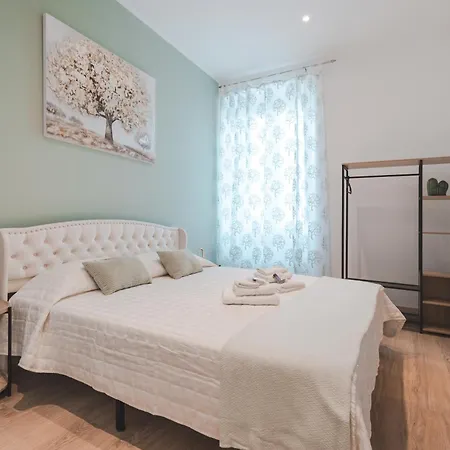 בית הארחה Arcobaleno Via Udine 19