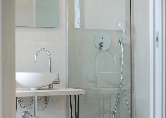 Arcobaleno Via Udine 19 3* Trieste